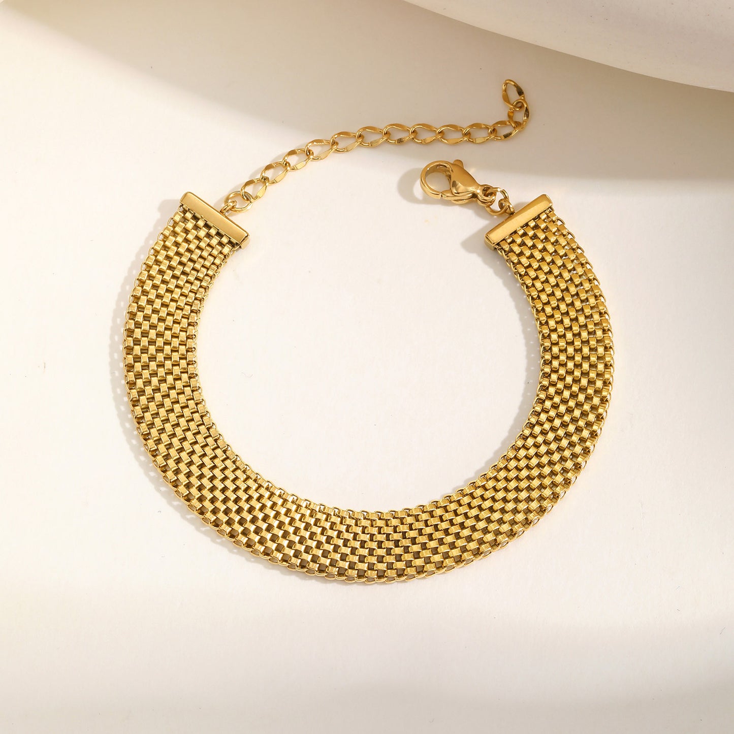 Villioro Gold Mesh Bracelet